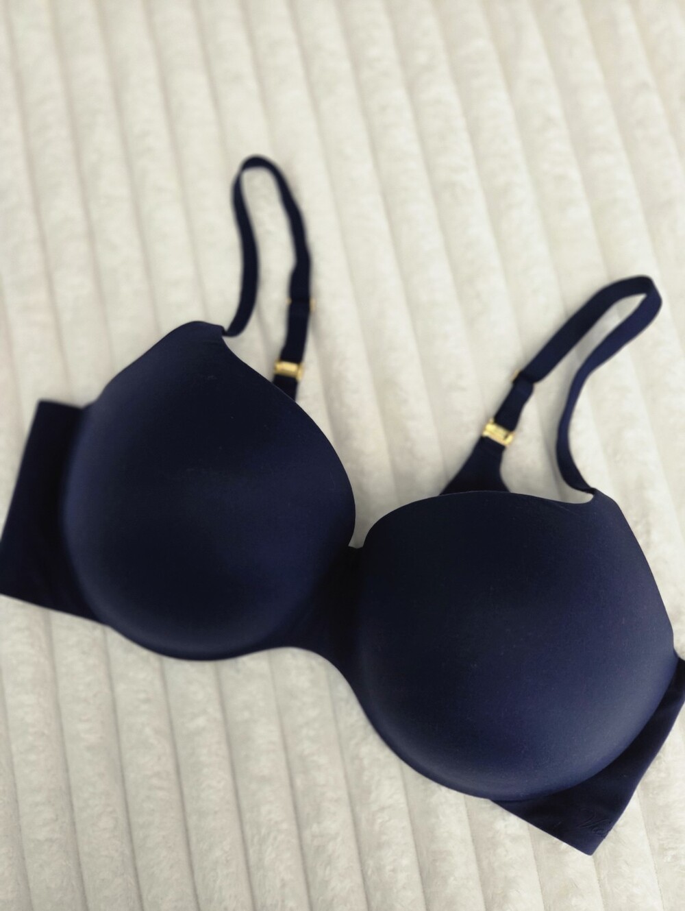Victoria's secret Incredible Bra in size 40D
